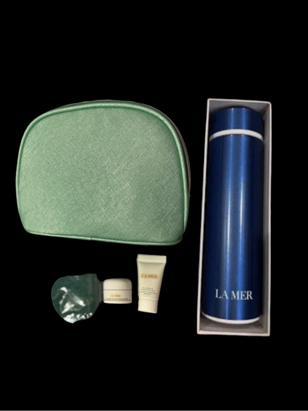 La Mer Blue Travel Tumbler & Green Cosmetic Pouch Set w/ skincare